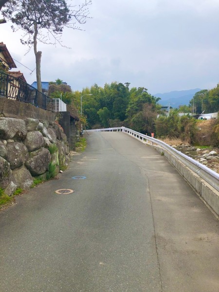 福岡市早良区大字脇山戸建の前面道路含む現地写真画像