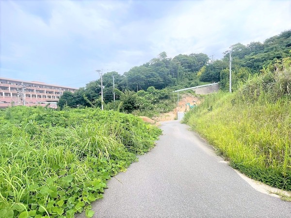福岡市西区大字下山門字大谷土地の前面道路含む現地写真画像