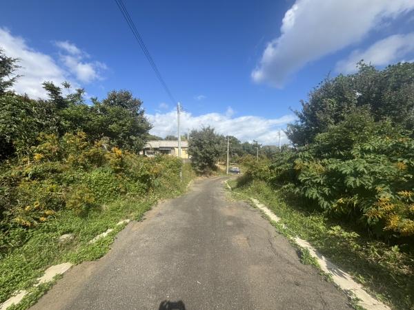 福津市渡字神田土地の前面道路含む現地写真画像