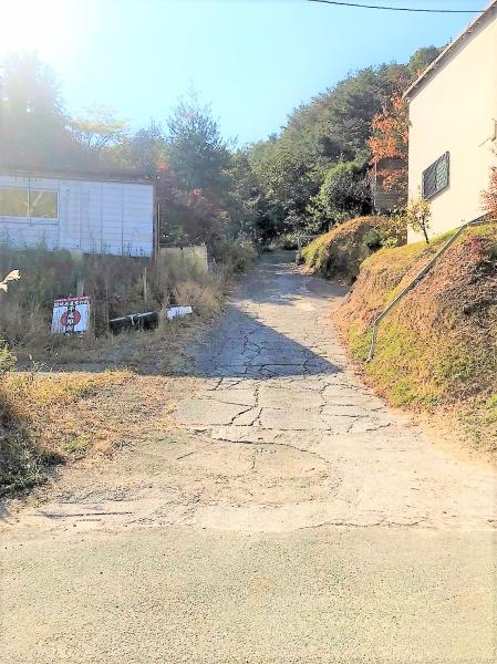 那珂川市大字上梶原土地の前面道路含む現地写真画像