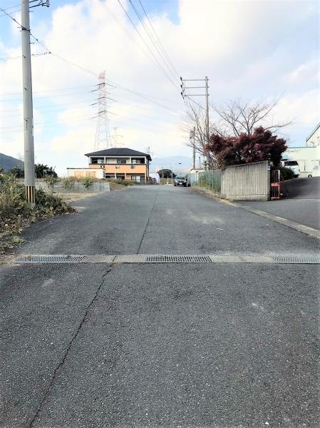 筑紫野市大字山家土地の前面道路含む現地写真画像