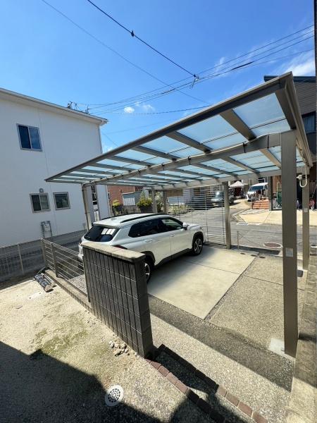 福岡市早良区飯倉7丁目戸建の駐車場画像