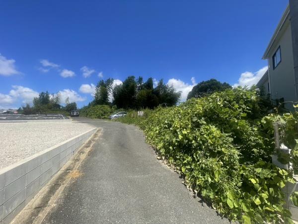 糸島市有田中央１丁目土地の前面道路含む現地写真画像