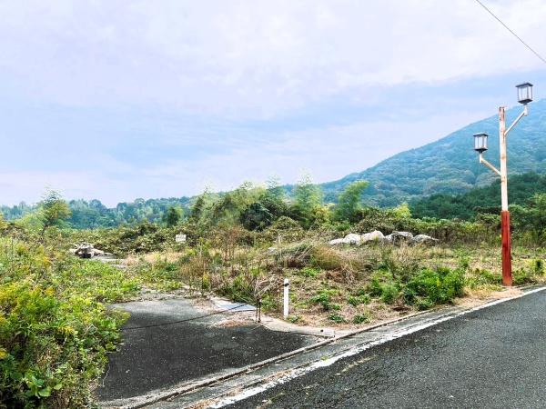 福岡市西区大字女原土地の現地土地写真画像