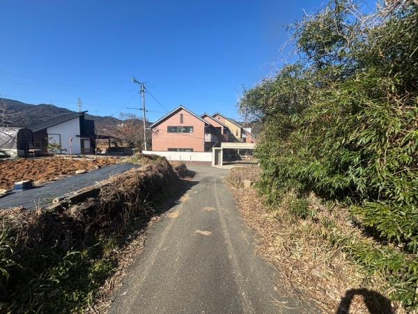佐賀県鳥栖市養父町土地の前面道路含む現地写真画像
