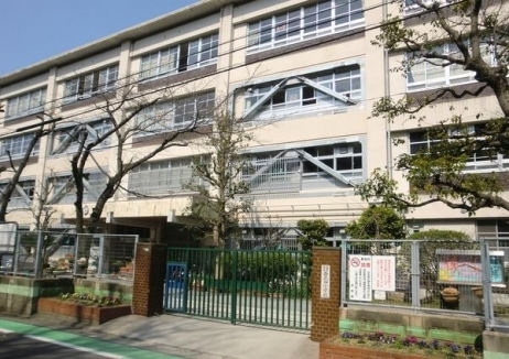 ピアセント長住南の中学校画像