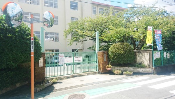 福岡市南区中尾一丁目新築戸建　1号棟の小学校画像