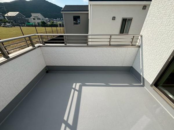 福岡市西区野方４丁目　７号地　戸建のバルコニー画像