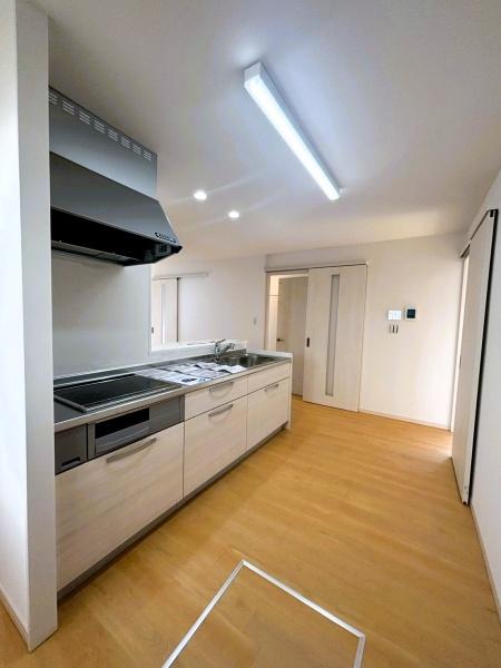 福岡市早良区野芥６丁目戸建のキッチン画像