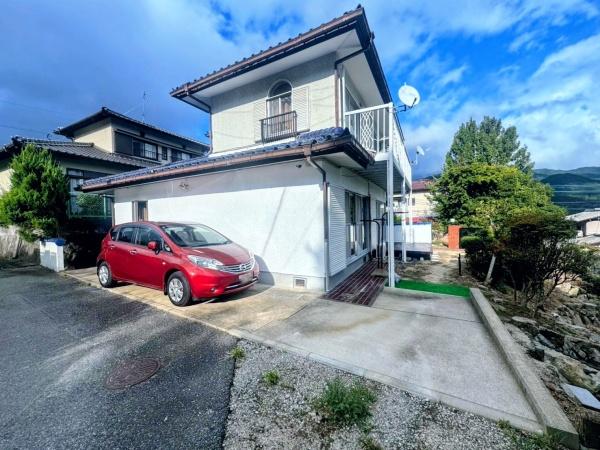 福岡市早良区早良4丁目戸建の駐車場画像