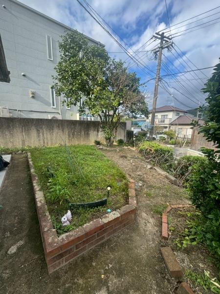 福岡市早良区早良4丁目戸建の庭画像