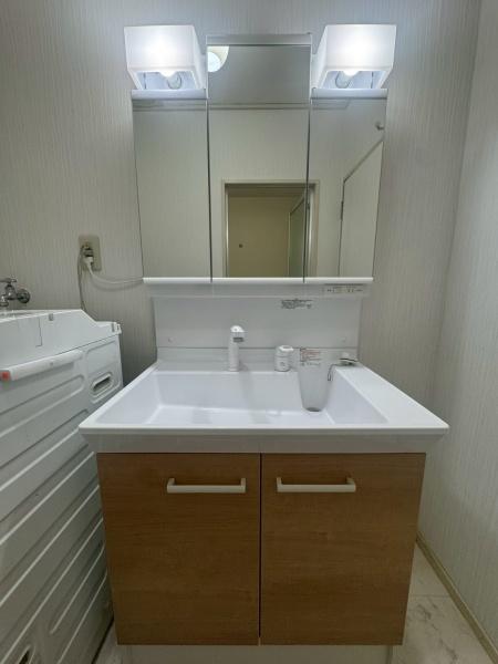 福岡市早良区早良4丁目戸建の洗面台・洗面所画像
