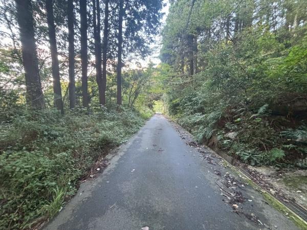 福岡市早良区大字椎原字長野土地の前面道路含む現地写真画像