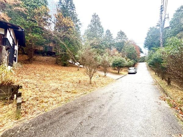 佐賀市富士町大字杉山土地の前面道路含む現地写真画像