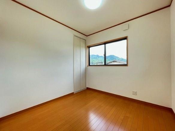 福岡市早良区内野3丁目戸建の洋室画像