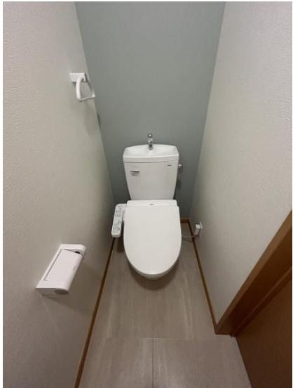 福岡市城南区南片江4丁目戸建のトイレ画像