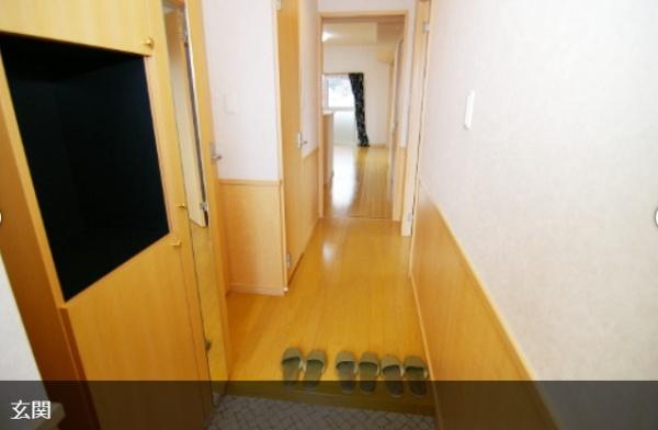 キャメロットリブの玄関画像