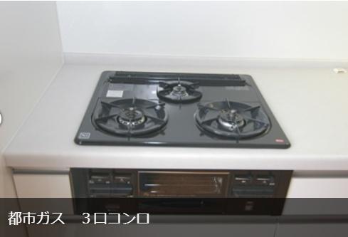 ホワイトエクセルのキッチン画像