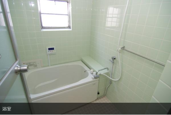 第二堤ハイツのバス画像