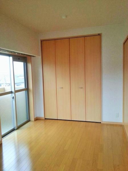 キャメロットリブの洋室画像