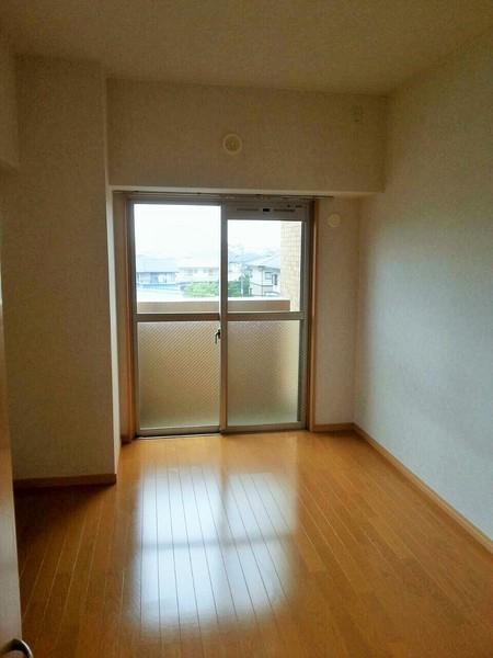 キャメロットリブの洋室画像