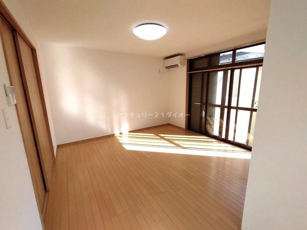 ハイツ東小岩の洋室画像