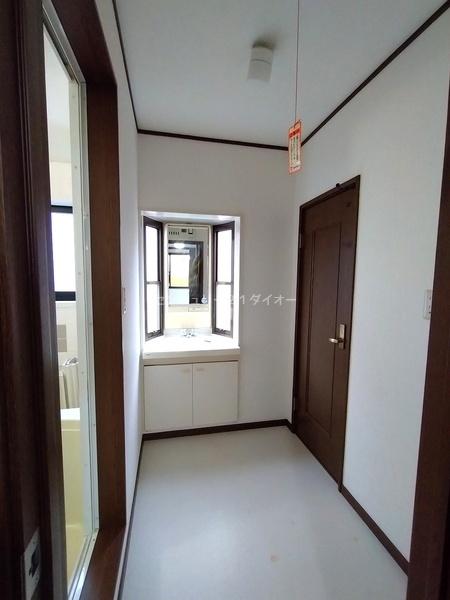 K3貸家の洗面台・洗面所画像