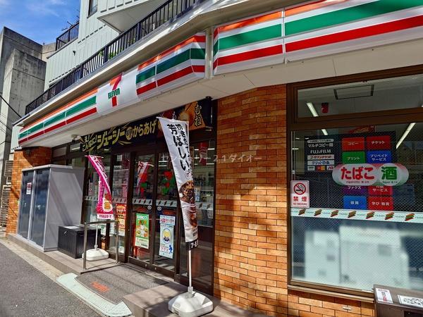 サンモール西小岩のコンビニ画像