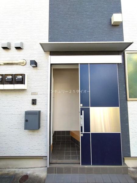 メゾン柿の木の玄関画像