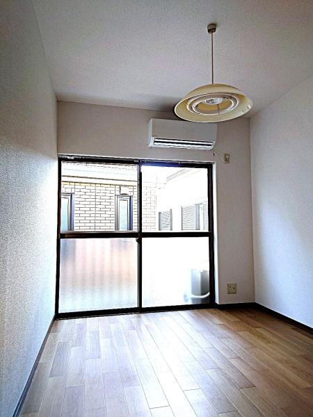 コーポフロラの洋室画像