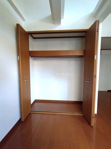 ミカドハイツ4の収納画像