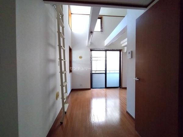 ミカドハイツ4の洋室画像