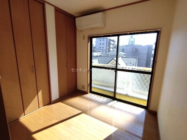 ミカドハイツ３の洋室画像