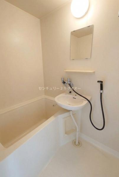 フローラSTのバス画像