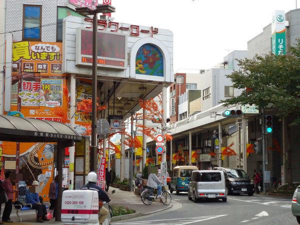 南小岩8丁目ビルの商店街画像