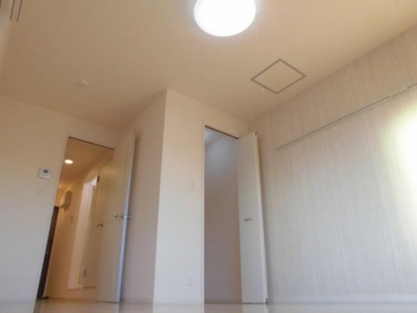 ラ フローラの洋室画像