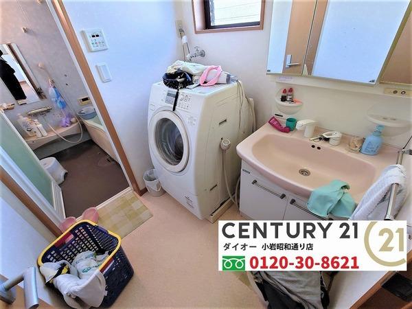 江戸川区西小岩1丁目賃貸併用住宅の洗面台・洗面所画像