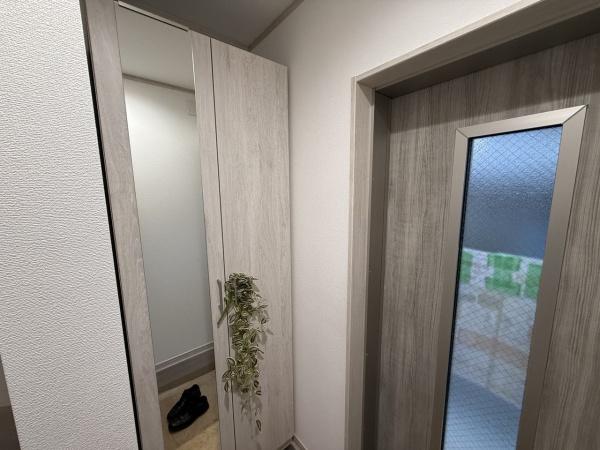 江戸川区南小岩２丁目の新築一戸建の玄関画像