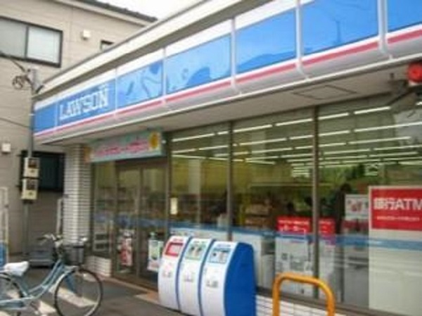 本一色2丁目新築のコンビニ画像