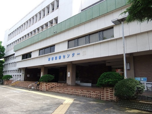 ドラゴンマンション金町壱番館の図書館画像