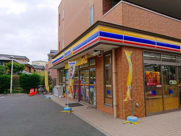 ルネ北小岩のコンビニ画像