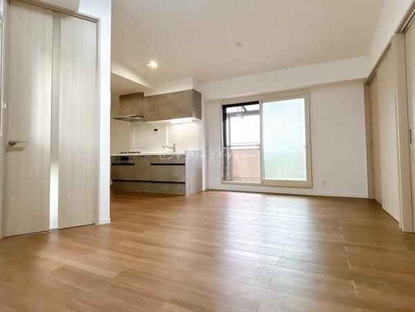 日神パレステージ小岩第２のリビング画像