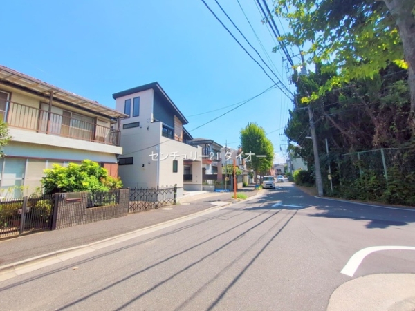 江戸川区東小岩４丁目の新築一戸建の前面道路含む現地写真画像