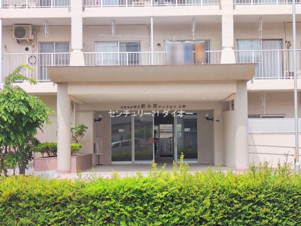 日商岩井第二新小岩マンションA棟のエントランス画像