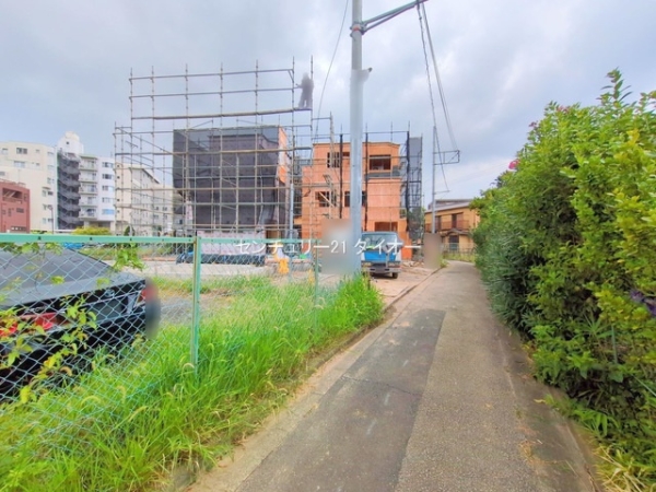 江戸川区松島１丁目の新築一戸建の前面道路含む現地写真画像