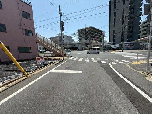 江戸川区北小岩３丁目の土地の前面道路含む現地写真画像