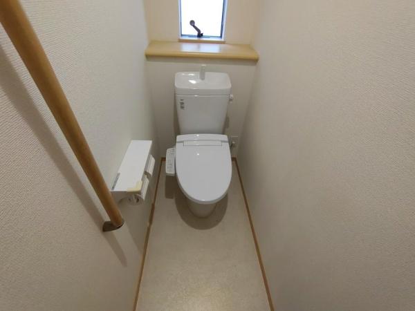南小岩２丁目2019年築戸建のトイレ画像