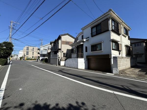 江戸川区上一色２丁目の中古一戸建の前面道路含む現地写真画像