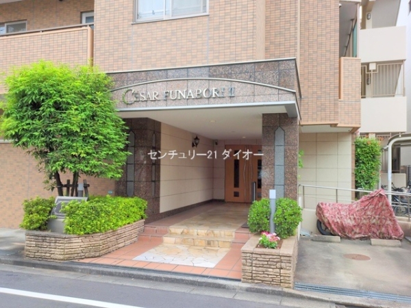 セザール第二船堀フルリフォのエントランス画像