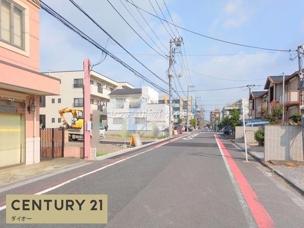 葛飾区奥戸４丁目F区画の前面道路含む現地写真画像